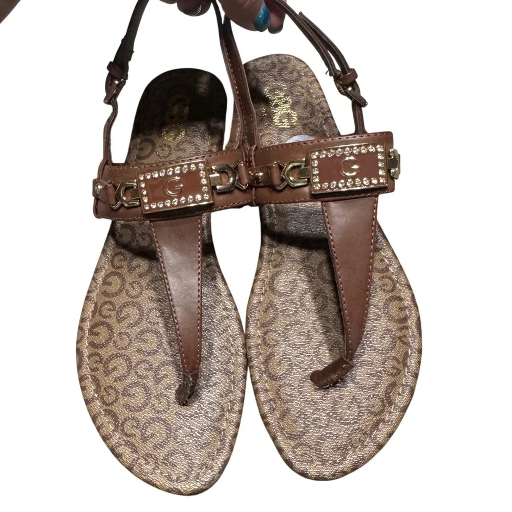 G by Guess Sandals Women 9.5 Monogram Rhinestone Logo Brown T-Strap Thong Flat